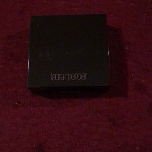 Laura Mercier Bronzer: color Ritual.